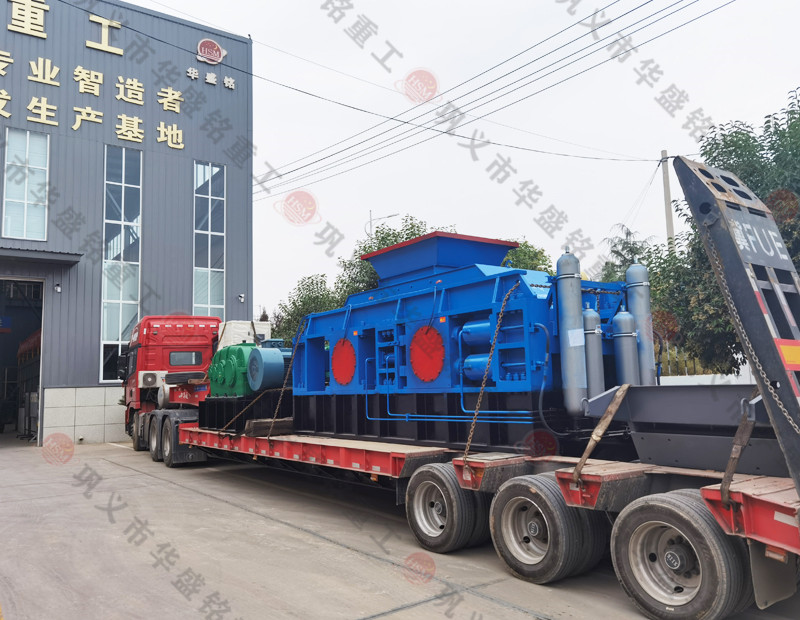 云鼎_云鼎（中国）
2PGY1212对辊破碎机机成功发往洛阳